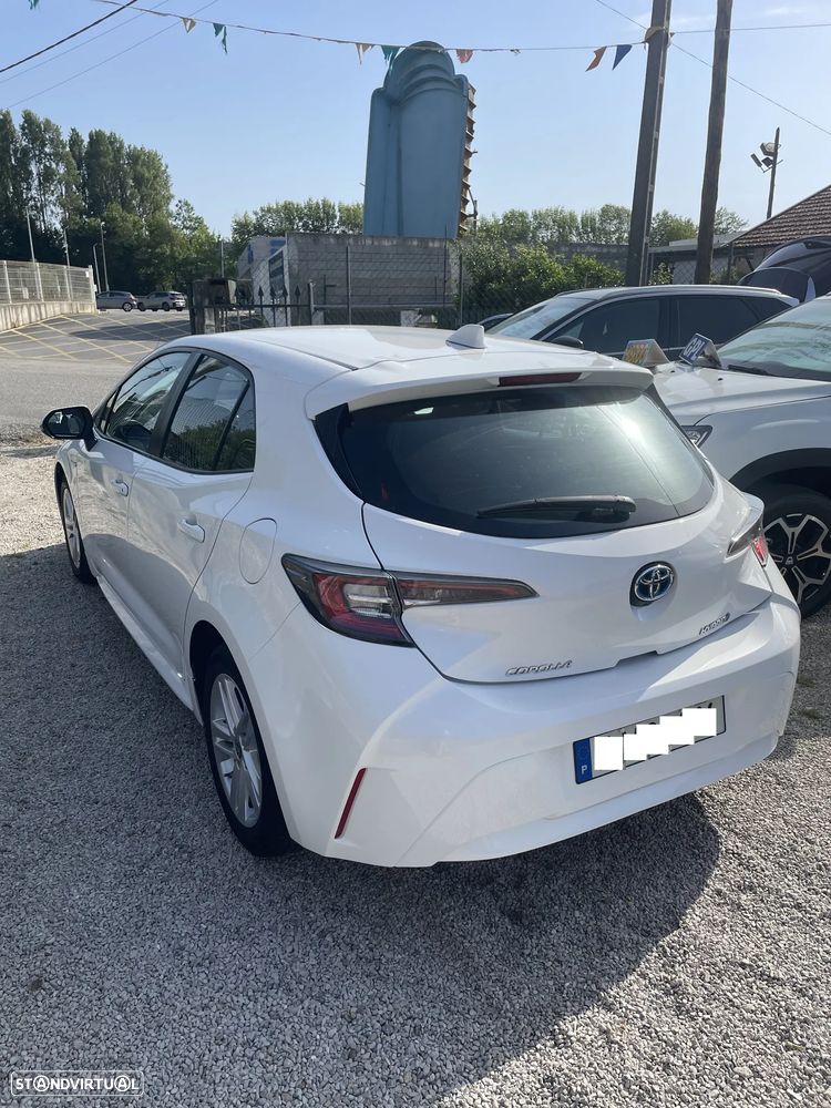 Toyota Corolla 1.8 Hybrid Active - 4