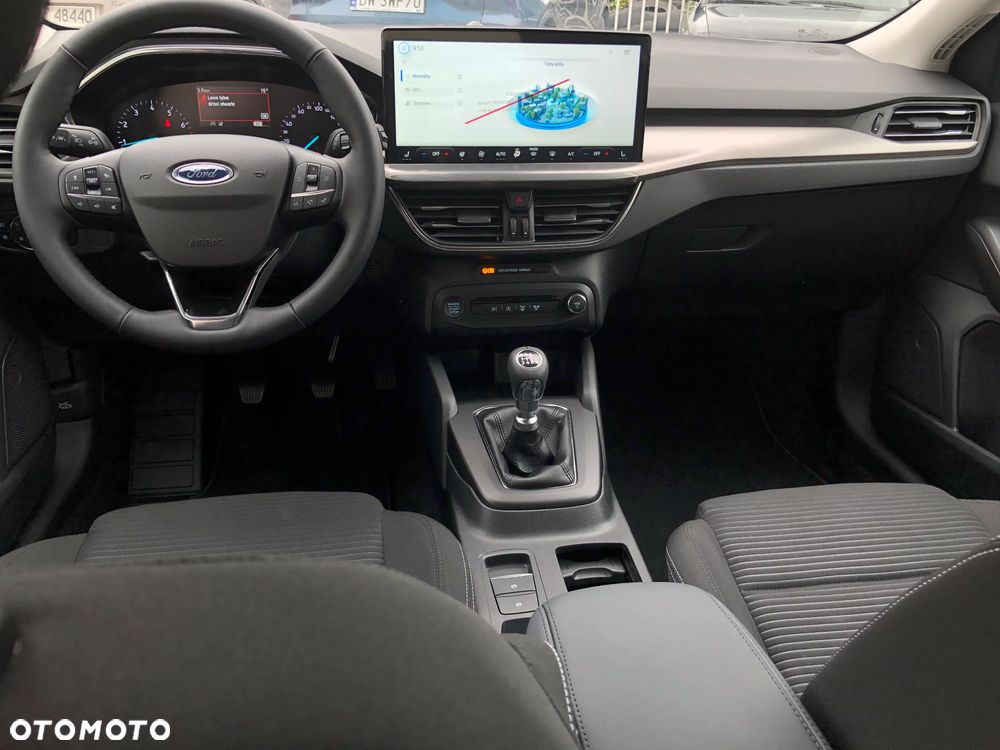 Ford Focus 1.0 EcoBoost mHEV Titanium - 13