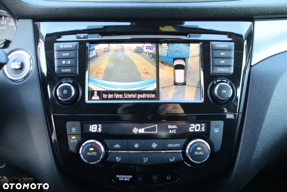 Nissan Qashqai 1.3 DIG-T N-Connecta - 12