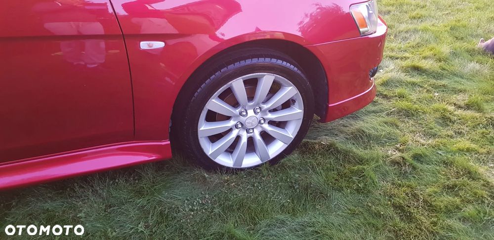 Mitsubishi Lancer - 7