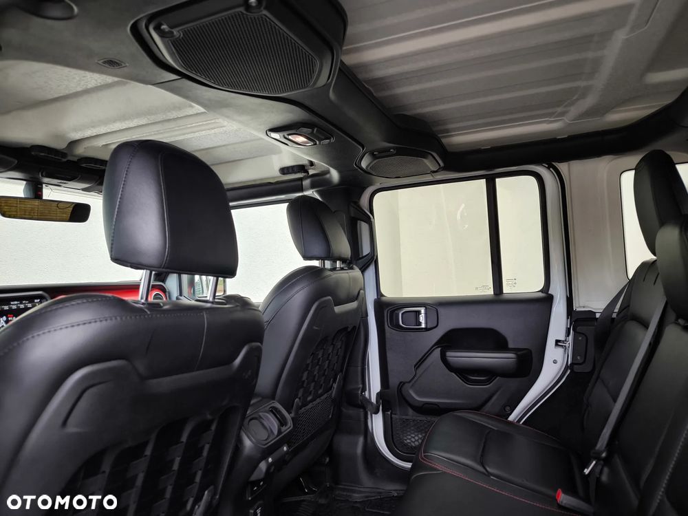 Jeep Wrangler 3.6 Unlim Rubicon - 12