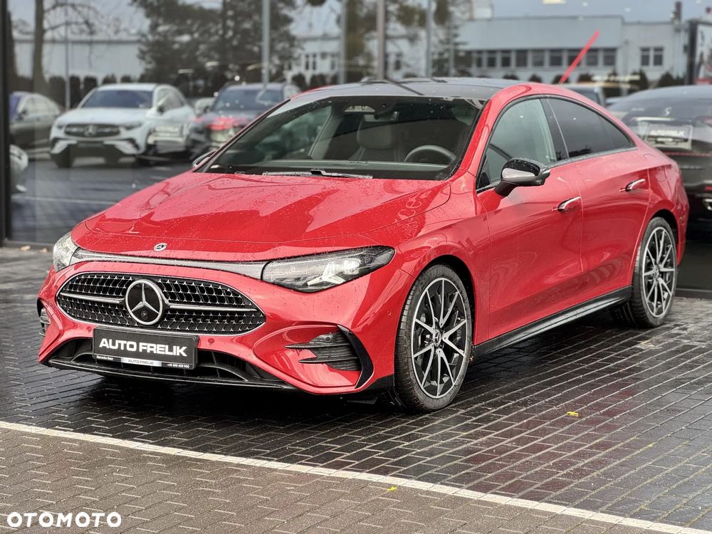 Mercedes-Benz CLA 200 mHEV 4-Matic 8G-DCT - 4
