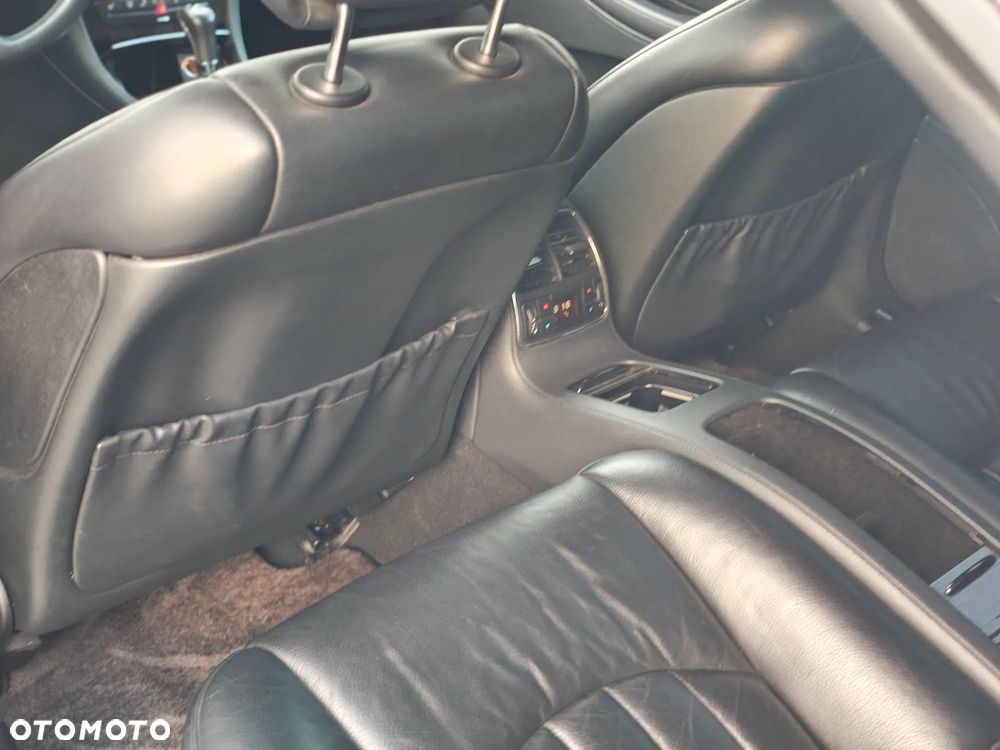 Mercedes-Benz CLS 350 CGI - 9