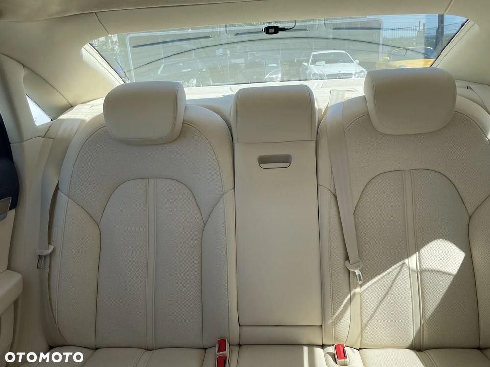 Audi A8 4.2 FSI L Quattro - 27