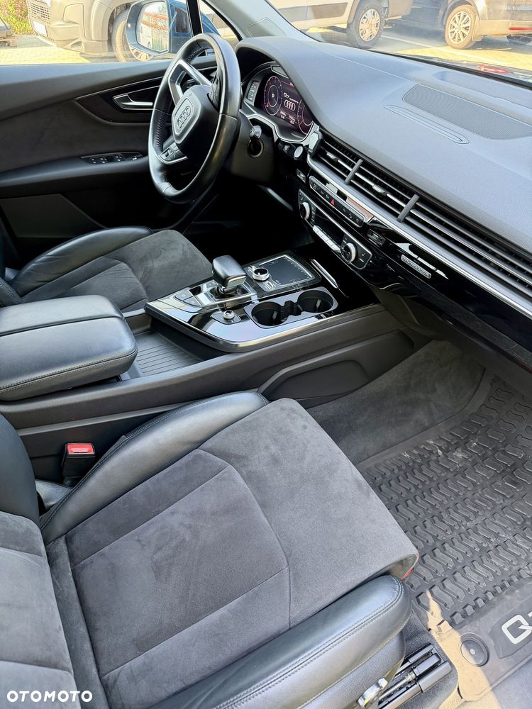 Audi Q7 - 23