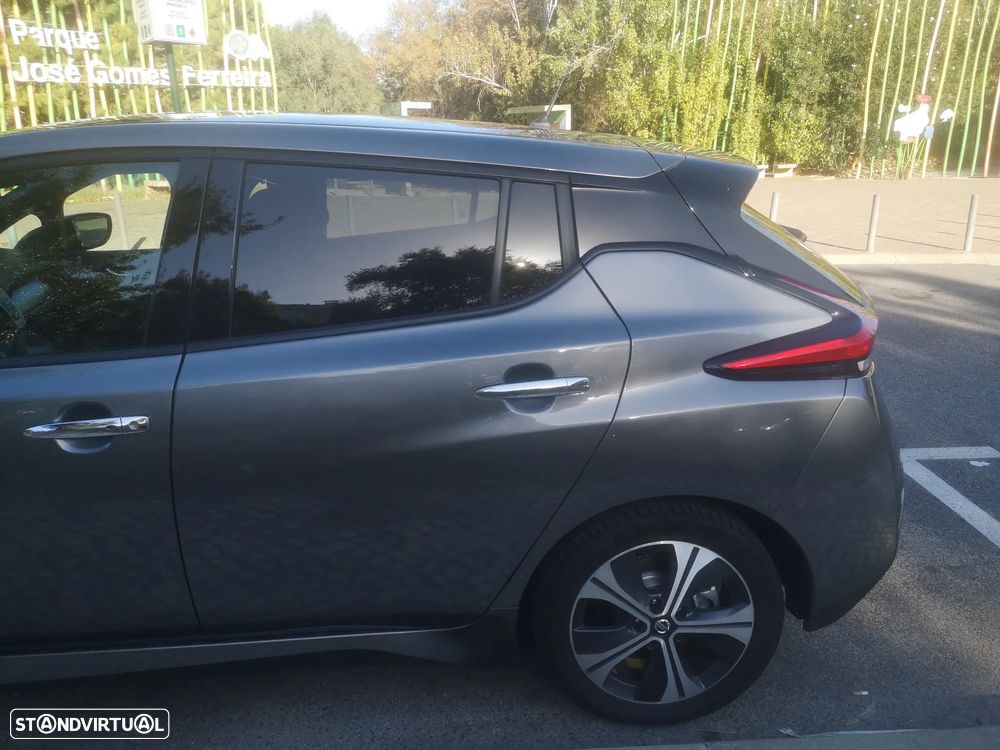Nissan Leaf N-Connecta - 11