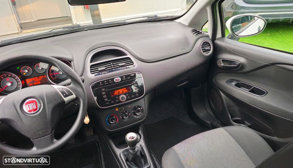 Fiat Punto 1.2 Lounge S&S - 13
