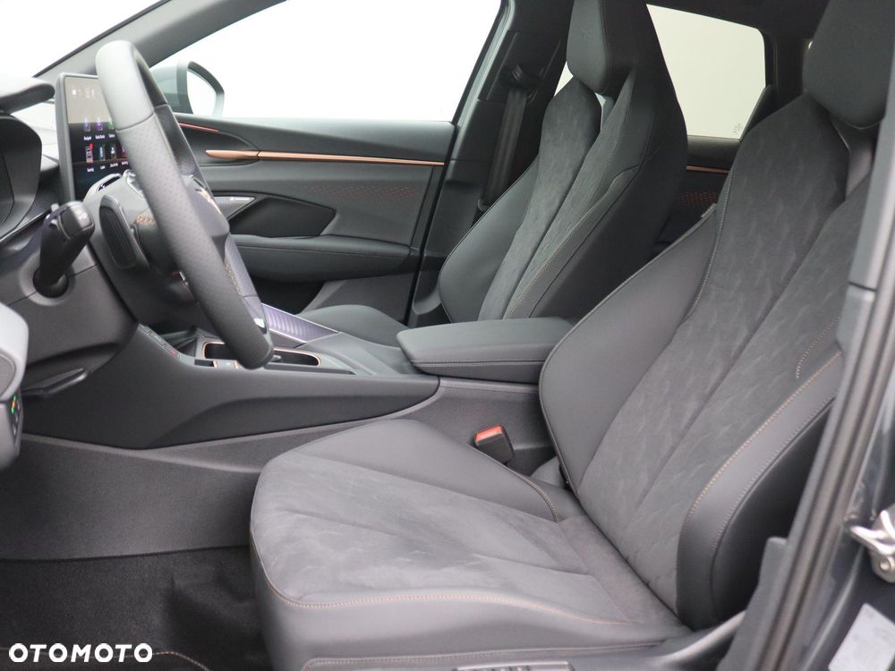 Cupra Terramar 1.5 e-Hybrid DSG VZ - 4