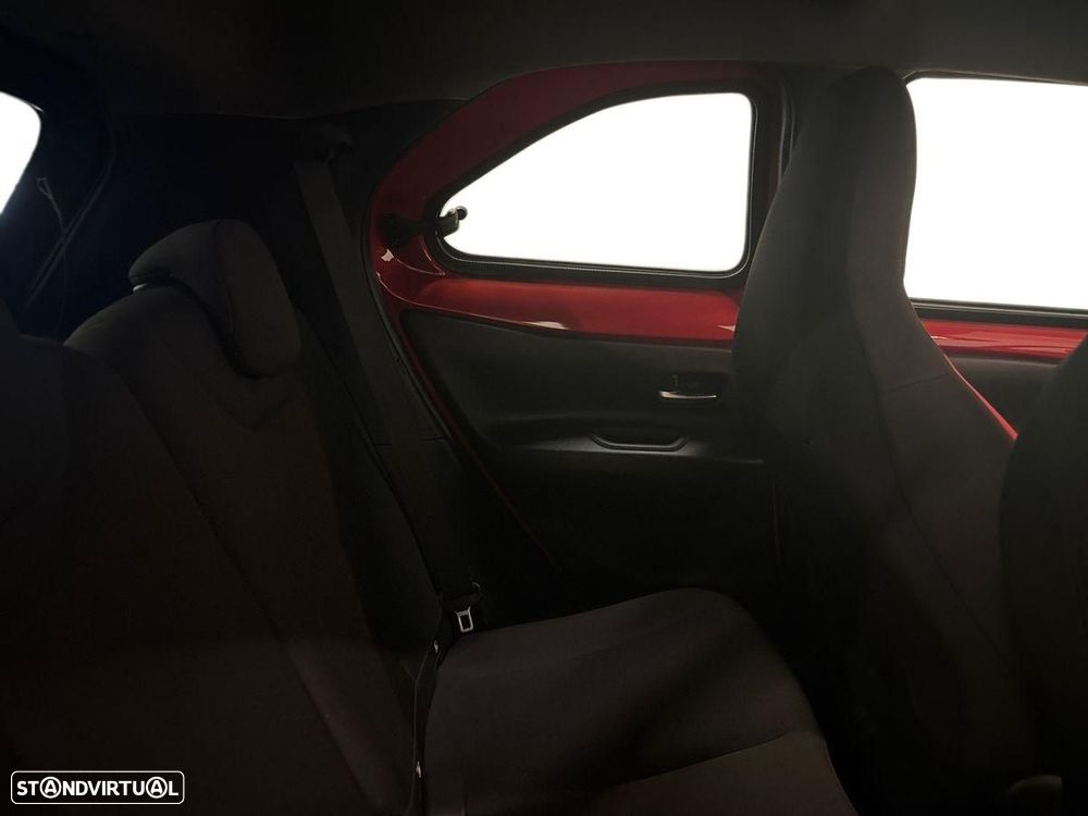 Toyota Aygo X 1.0 Pulse CVT - 7