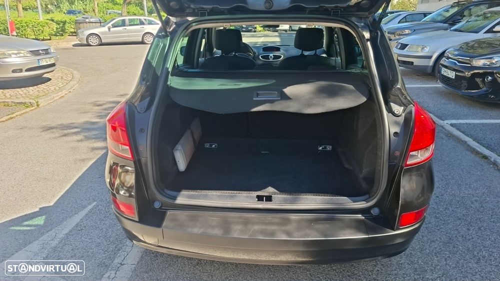 Renault Clio Sport Tourer - 6