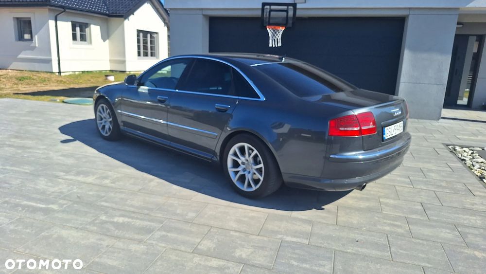 Audi A8 4.2 FSI Quattro - 22
