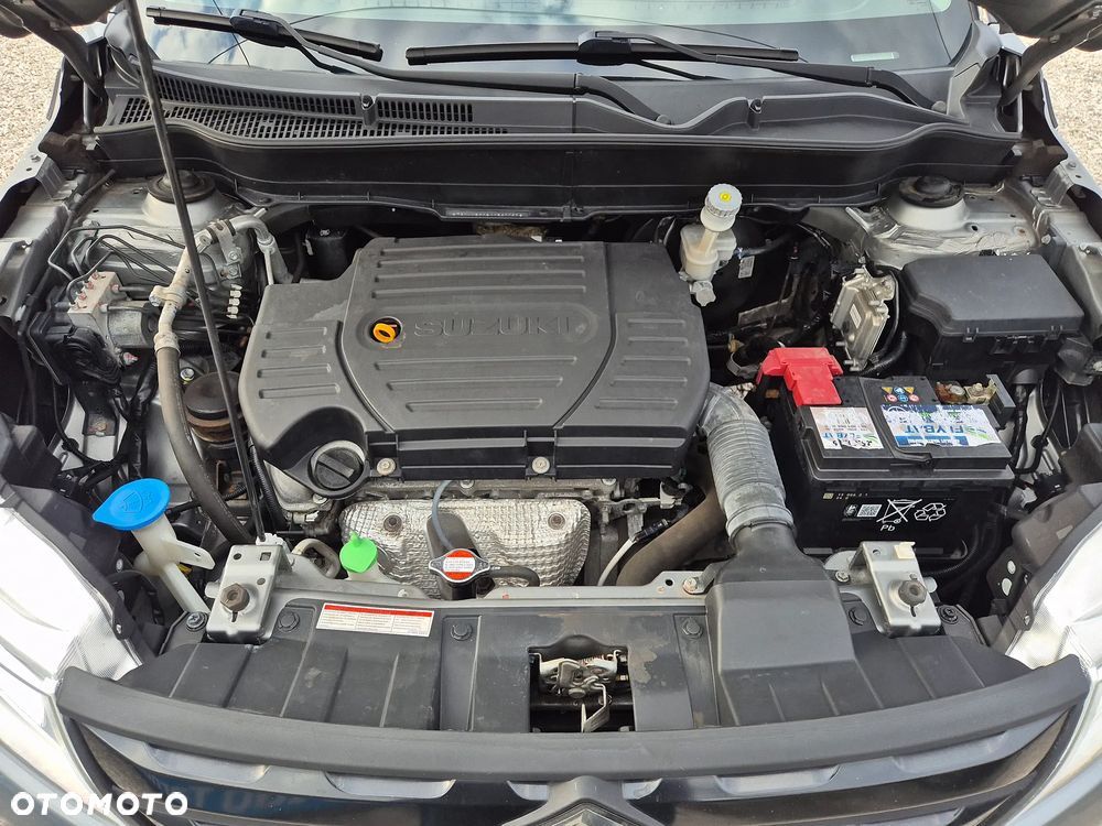 Suzuki Vitara 1.6 (4x4) Allgrip Comfort+ - 23