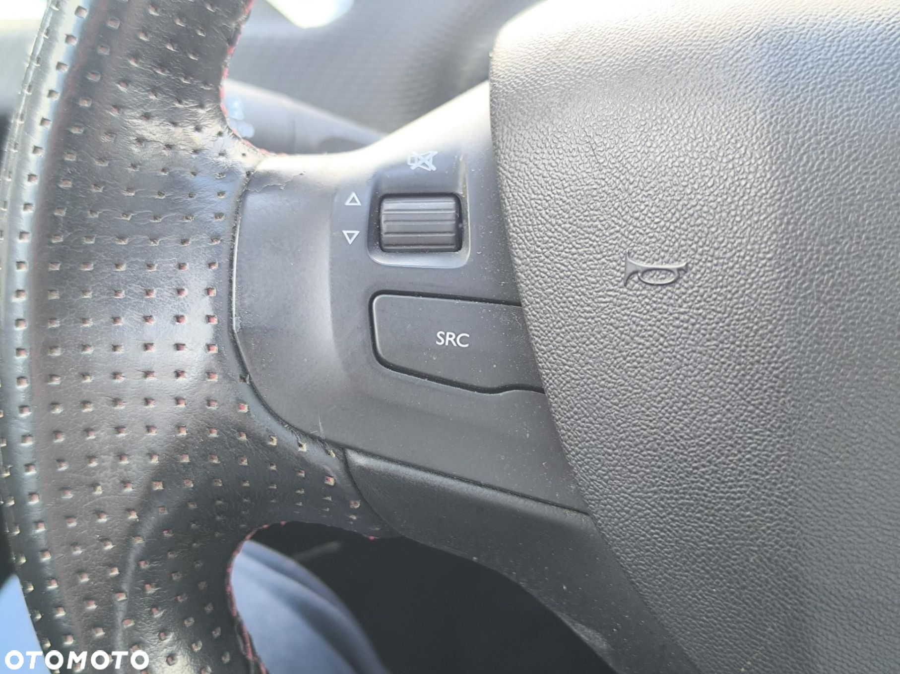 Peugeot 2008 - 19