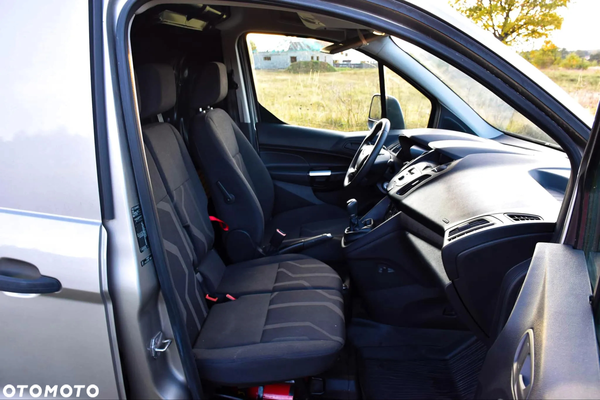 Ford Transit Connect - 15