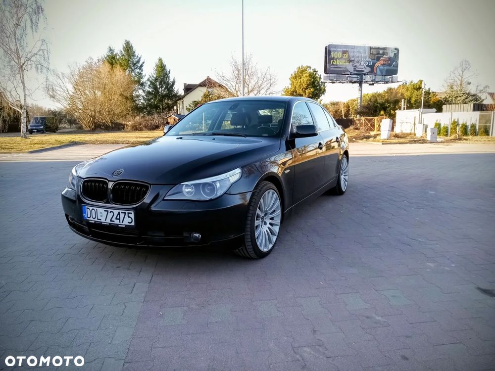 BMW Seria 5 525d - 1