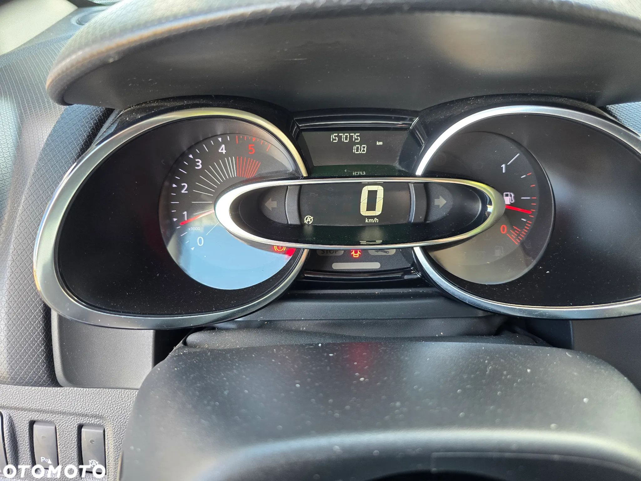 Renault Clio - 24