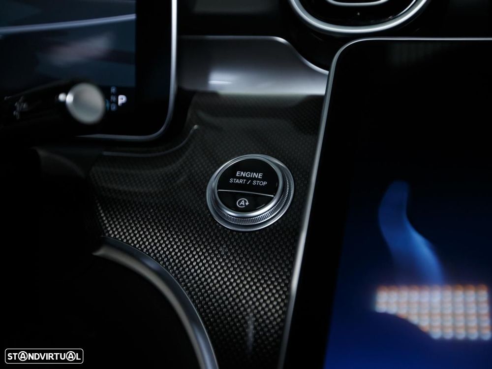 Mercedes-Benz C 300 d AMG Line - 22