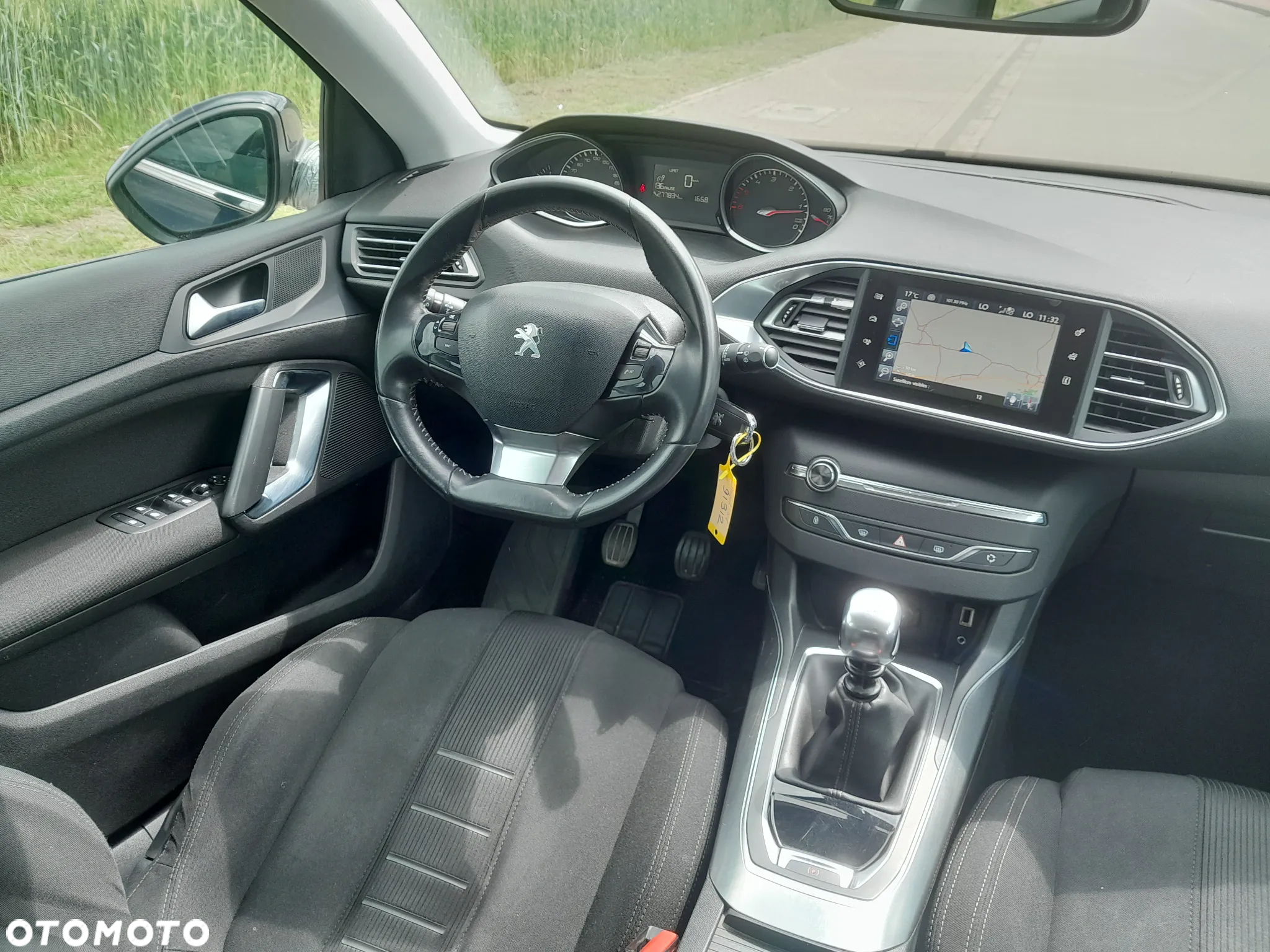 Peugeot 308 e-HDi FAP 115 Stop&Start Allure - 11