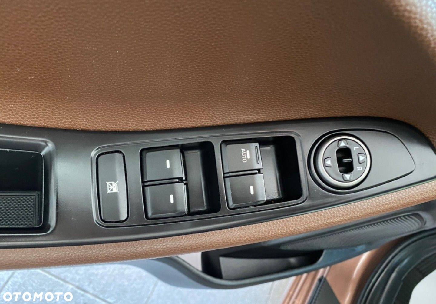Hyundai i20 - 15