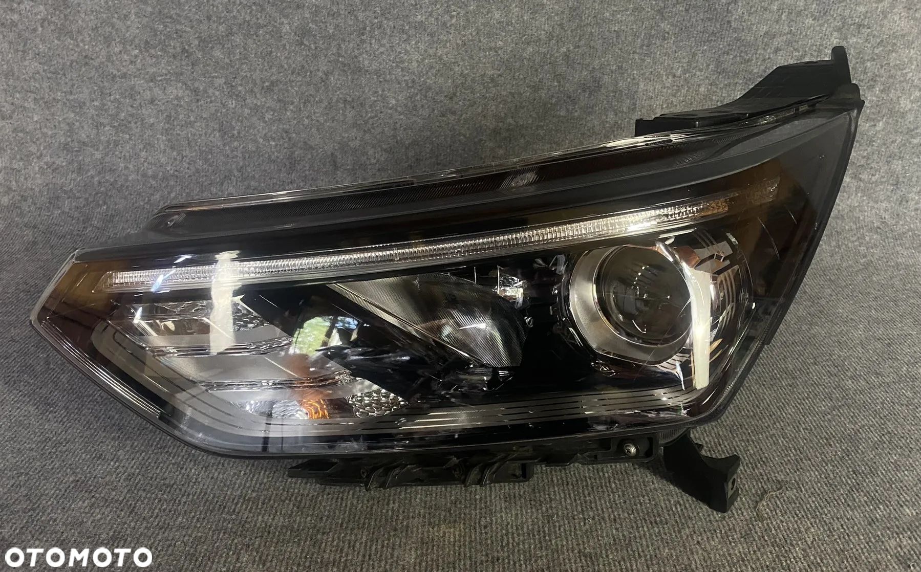 REFLEKTOR LAMPA PRZEDNIA LEWA - SSANGYONG KORANDO IV SOCZEWKA LED 2019- - 1