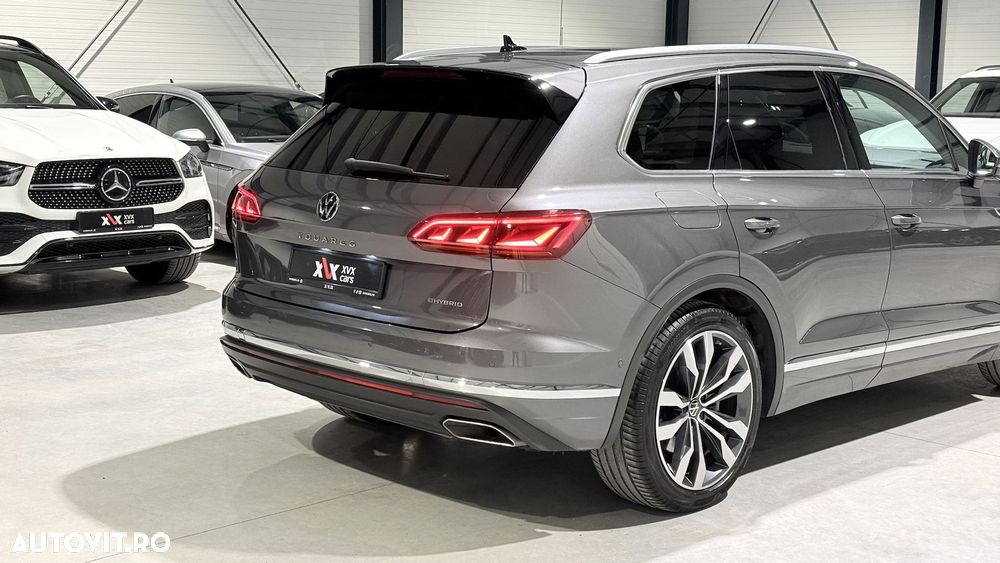 Volkswagen Touareg 3.0 V6 e-Hybrid 4Motion Aut. Elegance - 14