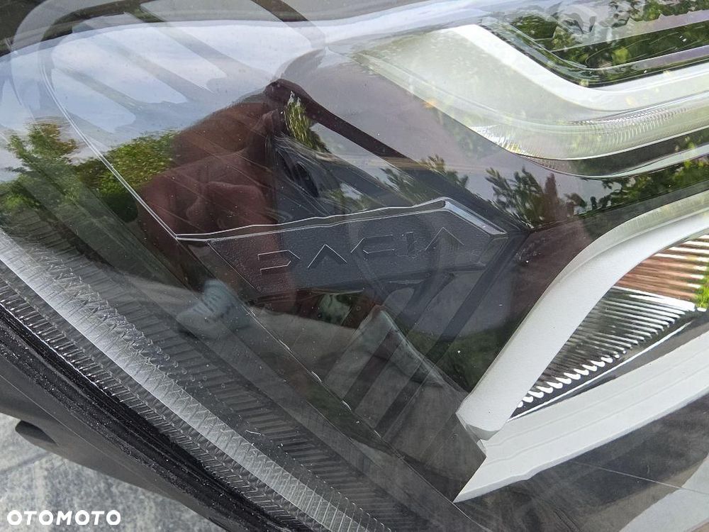 DACIA DUSTER 2 II LIFT Lampy przód Full Led 260602465R 260106194R Białe - 7