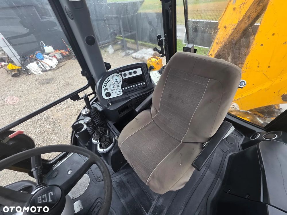JCB 3CX Contractor - 10