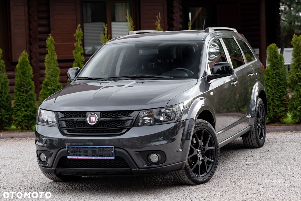 Fiat Freemont 2.0 Multijet 16V DPF Automatik Allrad Black Code - 1