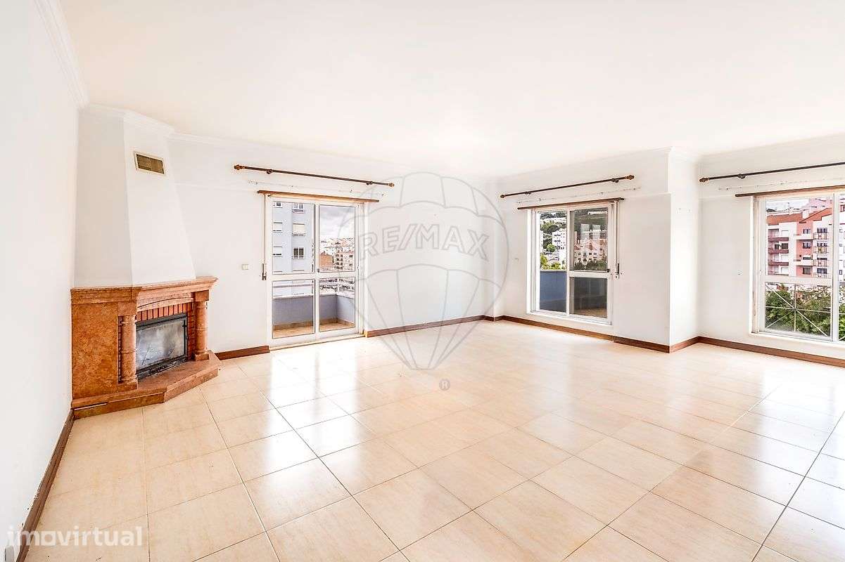 Apartamento T4 para venda - Grande imagem: 2/21