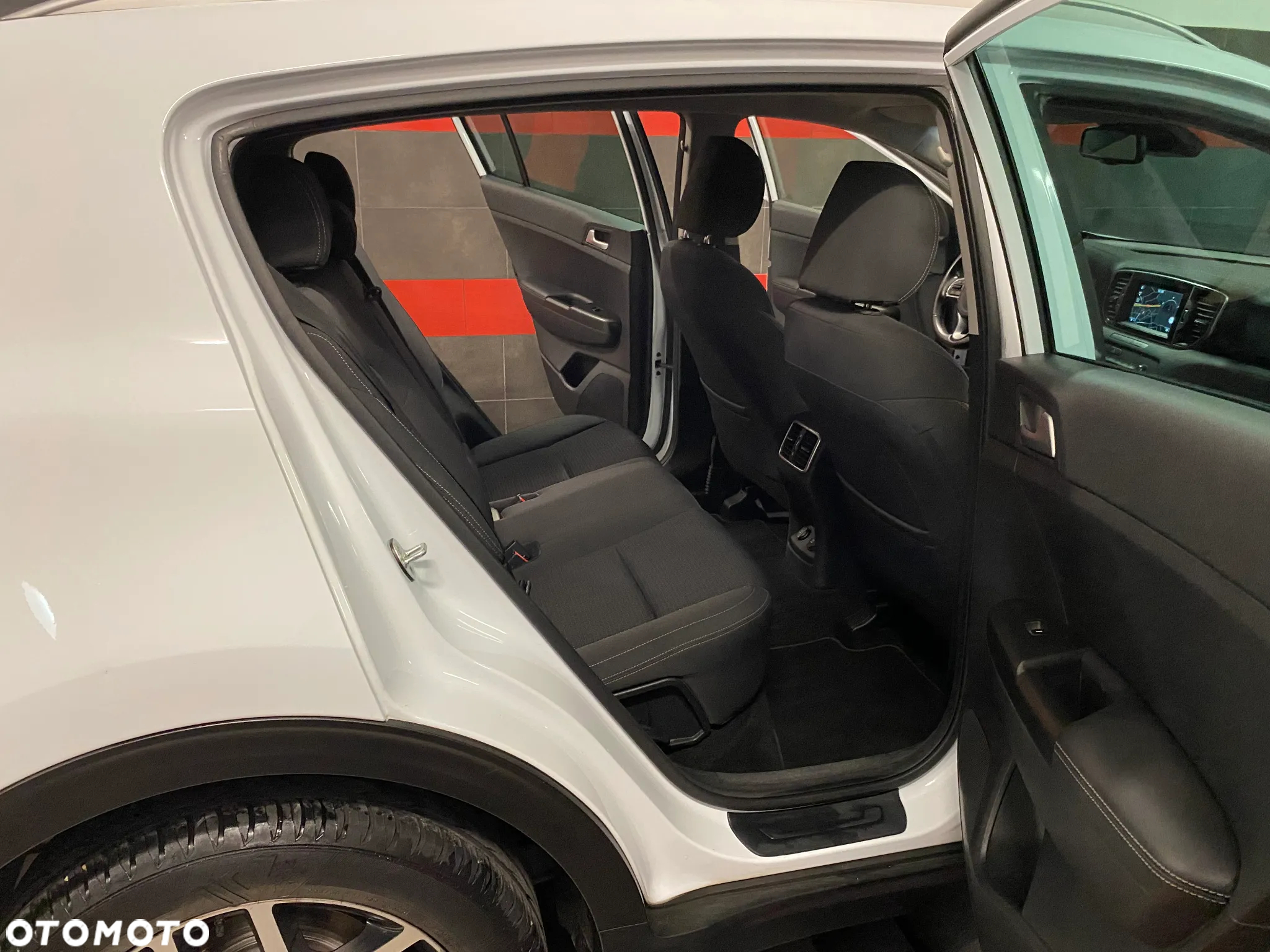 Kia Sportage 1.6 GDI 2WD Edition 7 - 28