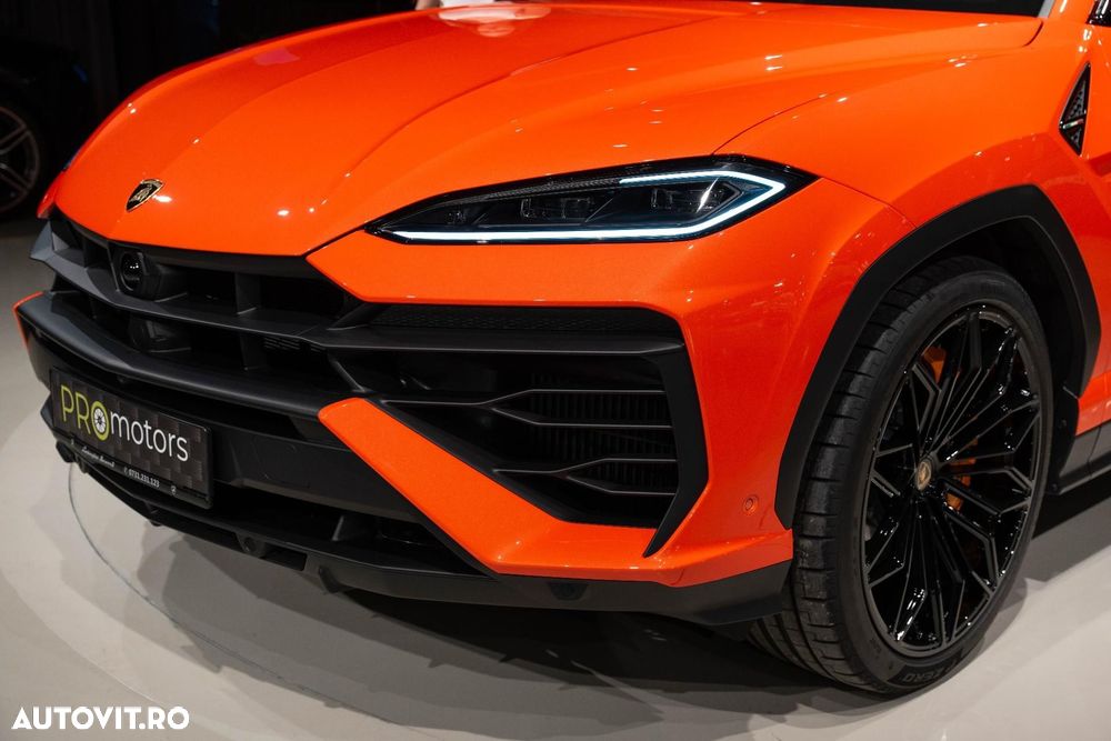 Lamborghini URUS - 4