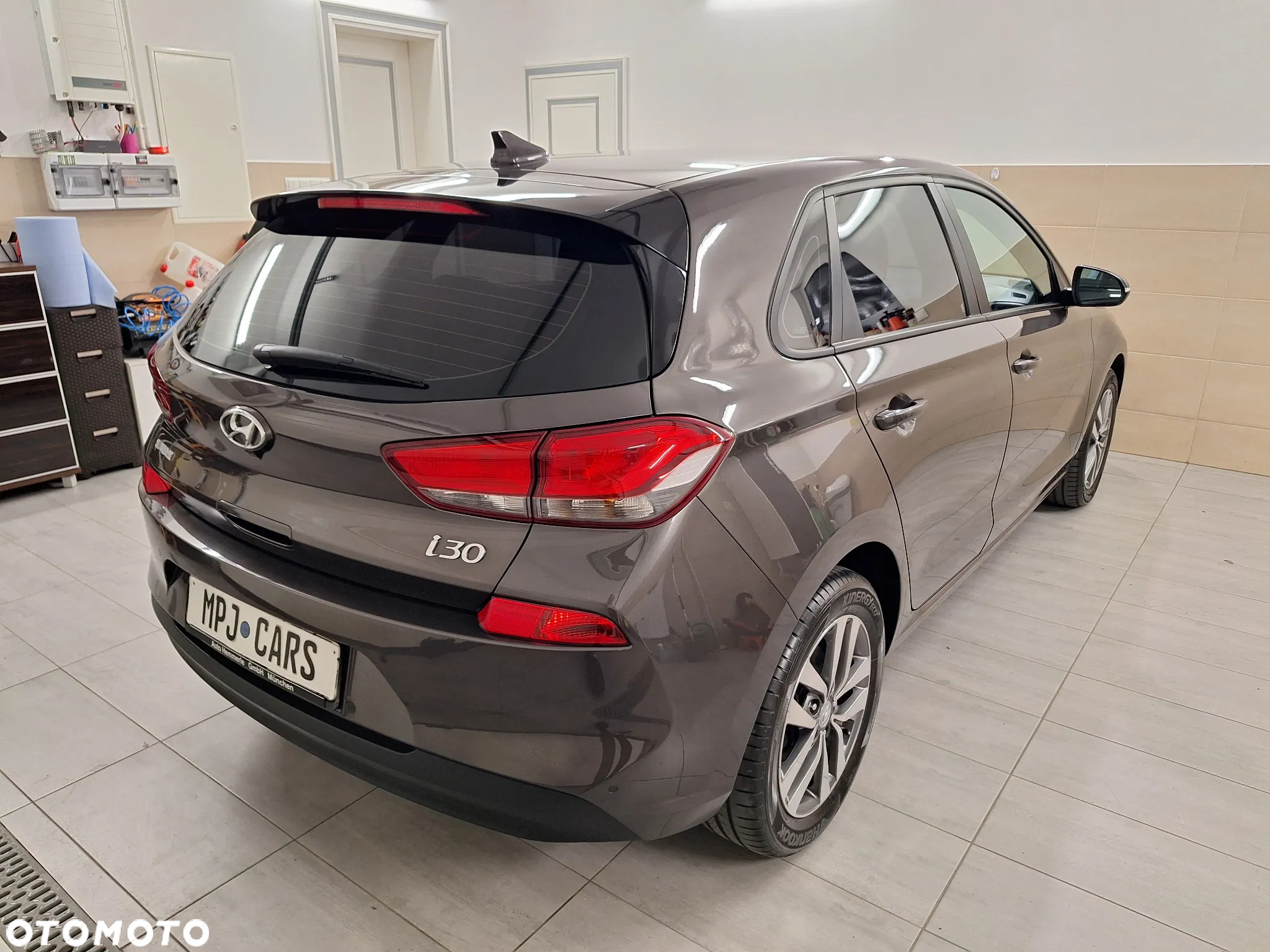 Hyundai i30 1.4 T-GDI DCT Premium - 11