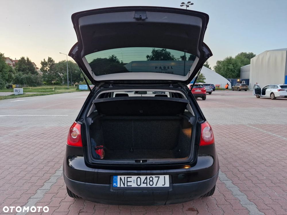 Volkswagen Golf - 14
