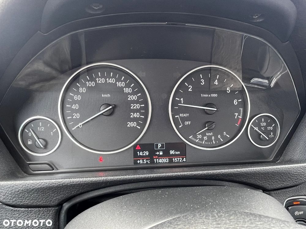 BMW Seria 3 328i xDrive Sport-Aut - 31