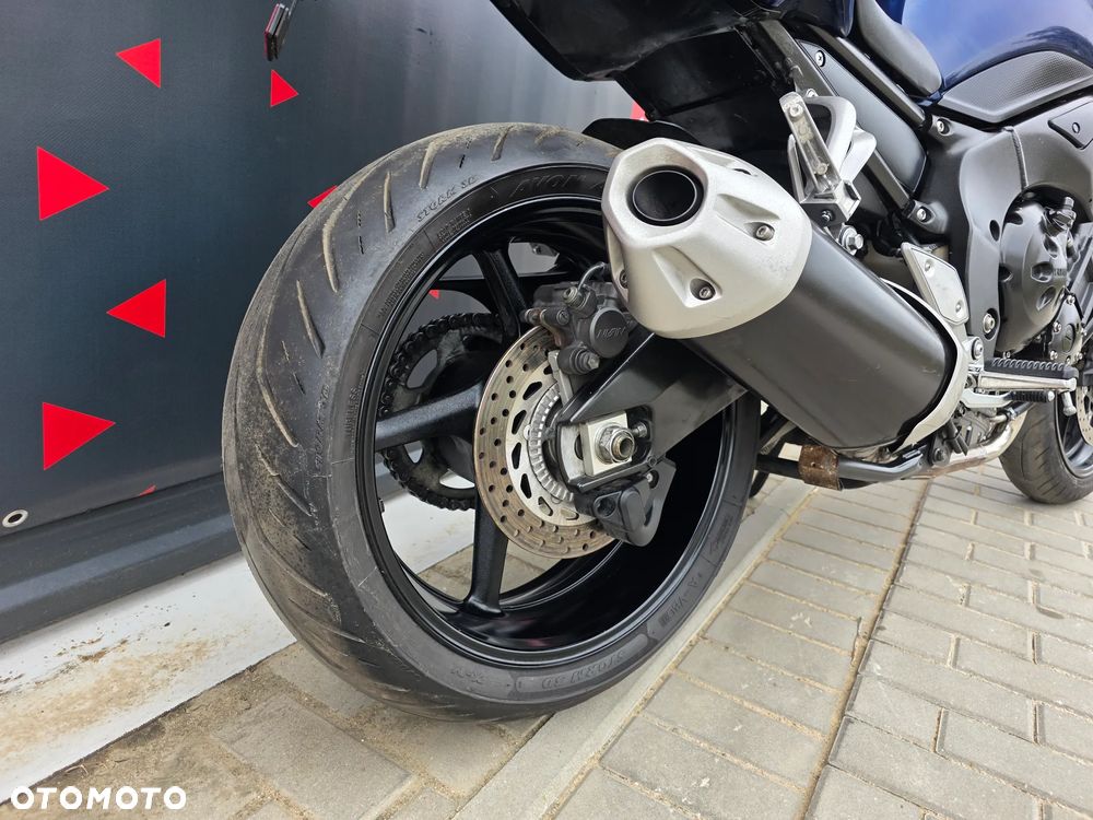 Yamaha FZ - 8