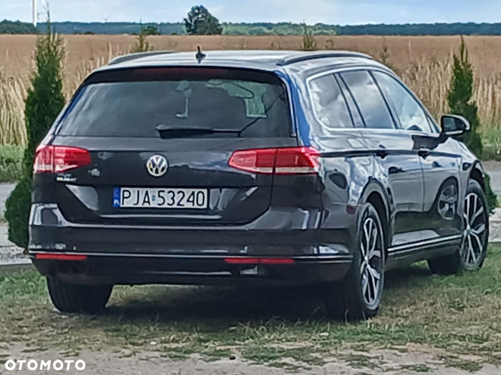 Volkswagen Passat 1.8 TSI BMT Comfortline DSG - 8