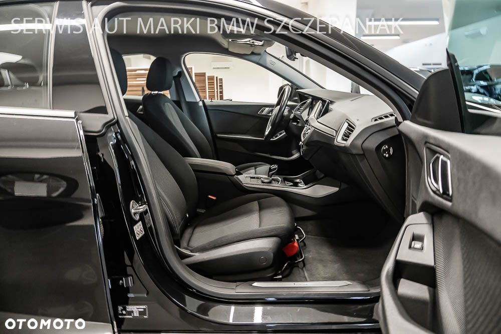 BMW Seria 2 218d GT Advantage - 30