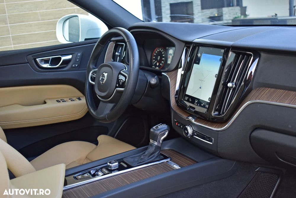 Volvo XC 60 D4 AWD Inscription - 11