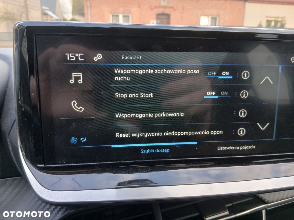 Peugeot 208 PureTech 75 Active - 28