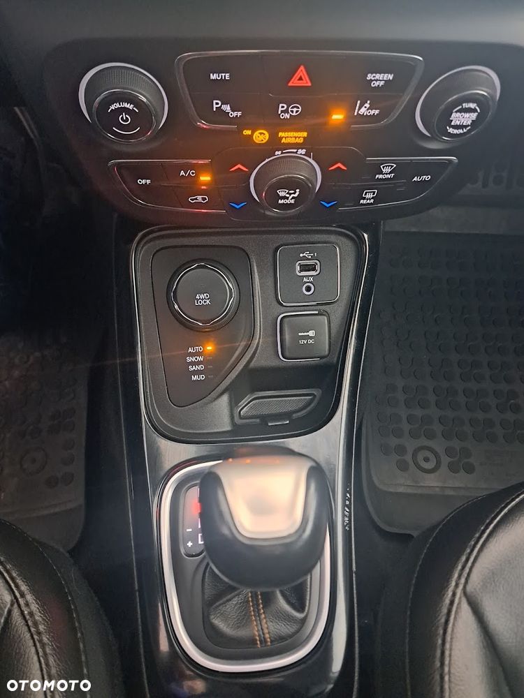Jeep Compass 1.4 TMair Limited 4WD S&S - 17