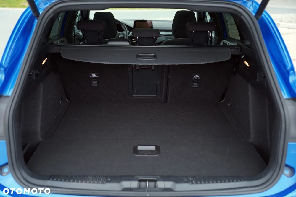 Ford Focus 1.5 EcoBlue Start-Stopp-System ST-LINE - 36