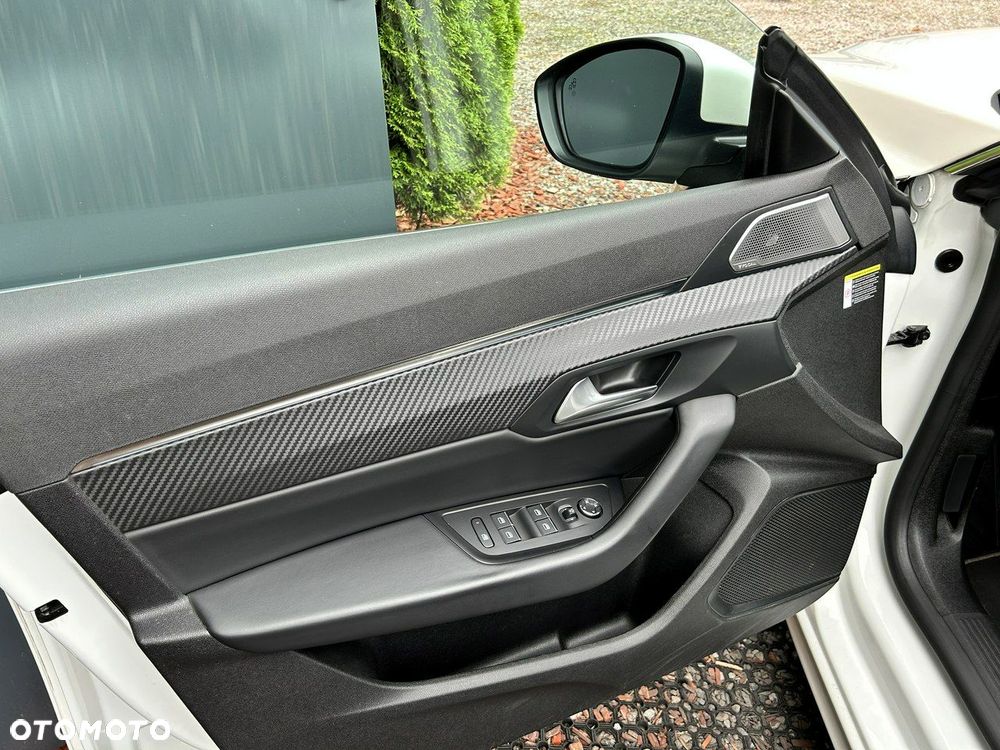 Peugeot 508 1.6 PureTech Allure S&S EAT8 - 11