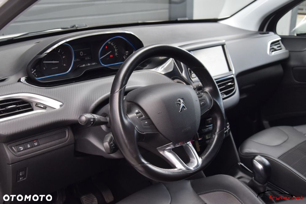 Peugeot 2008 - 18