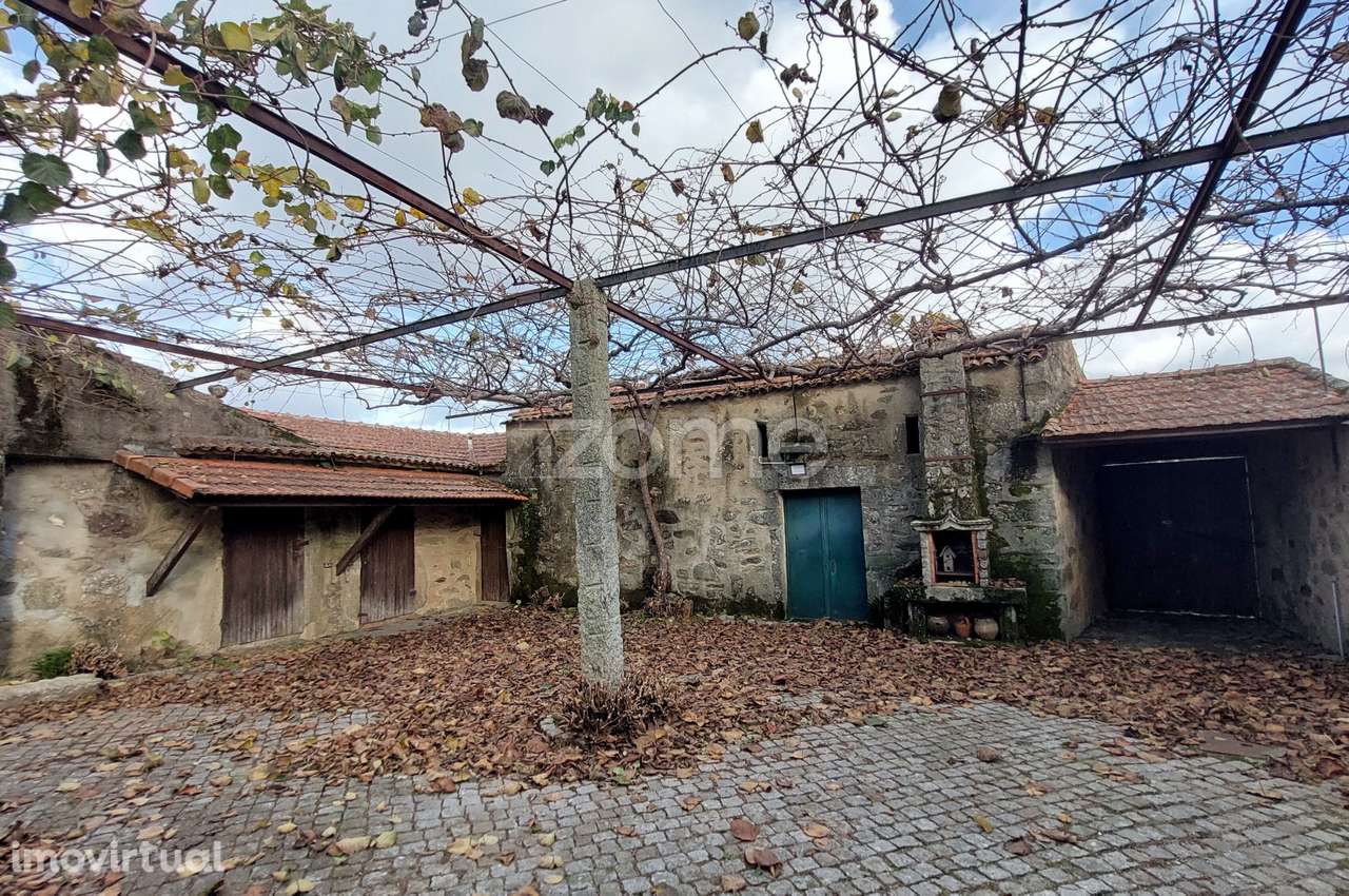 Quinta T4 com Terreno de 1.800 m² em Nogueira do Cravo - Grande imagem: 5/60