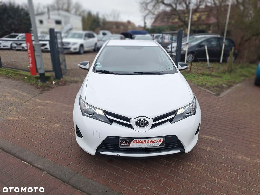 Toyota Auris 1.33 Dual-VVT-i - 5