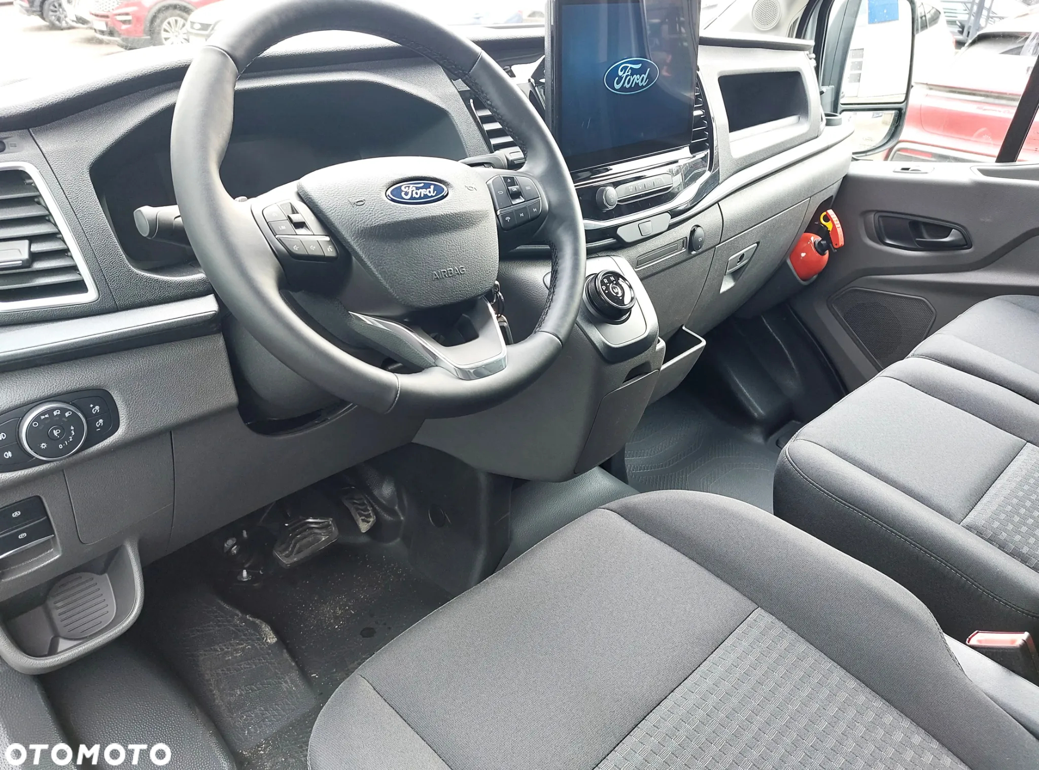 Ford Transit - 26