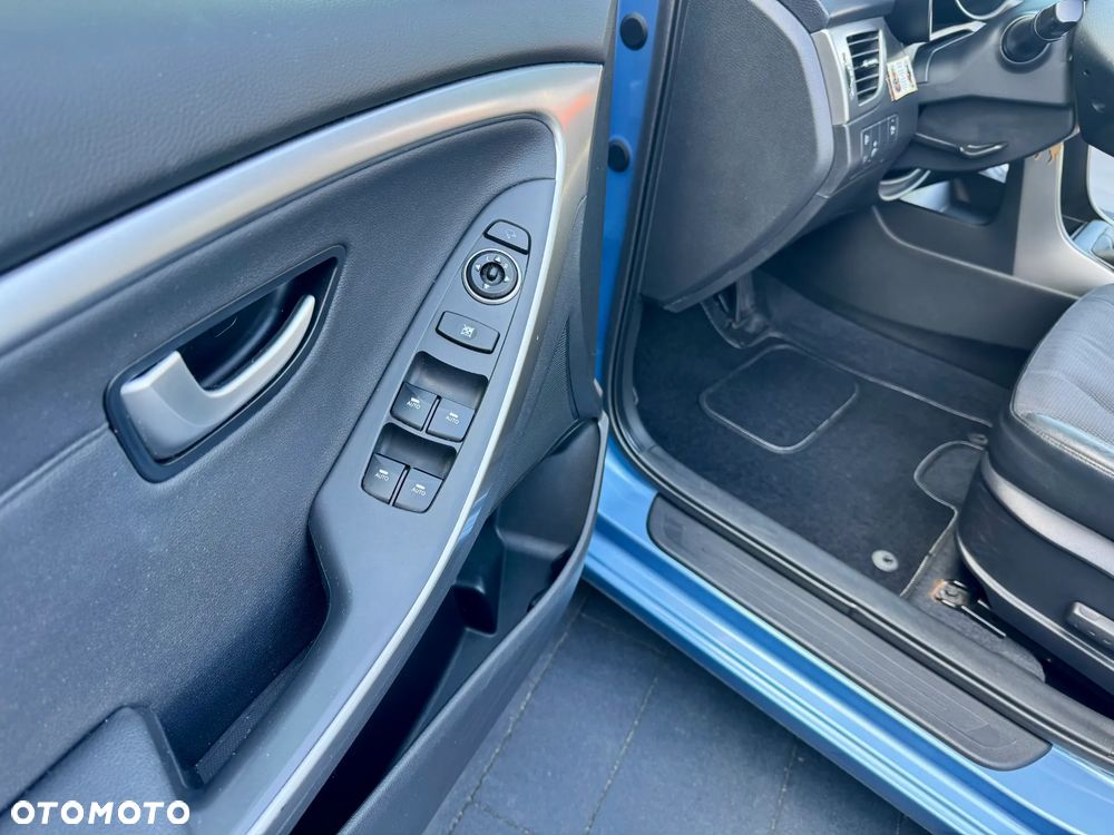 Hyundai i30 - 13