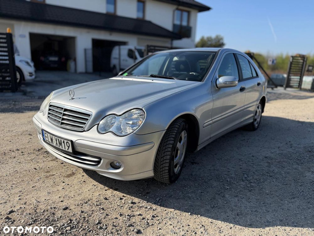 Mercedes-Benz Klasa C 180 Kompressor Classic - 2