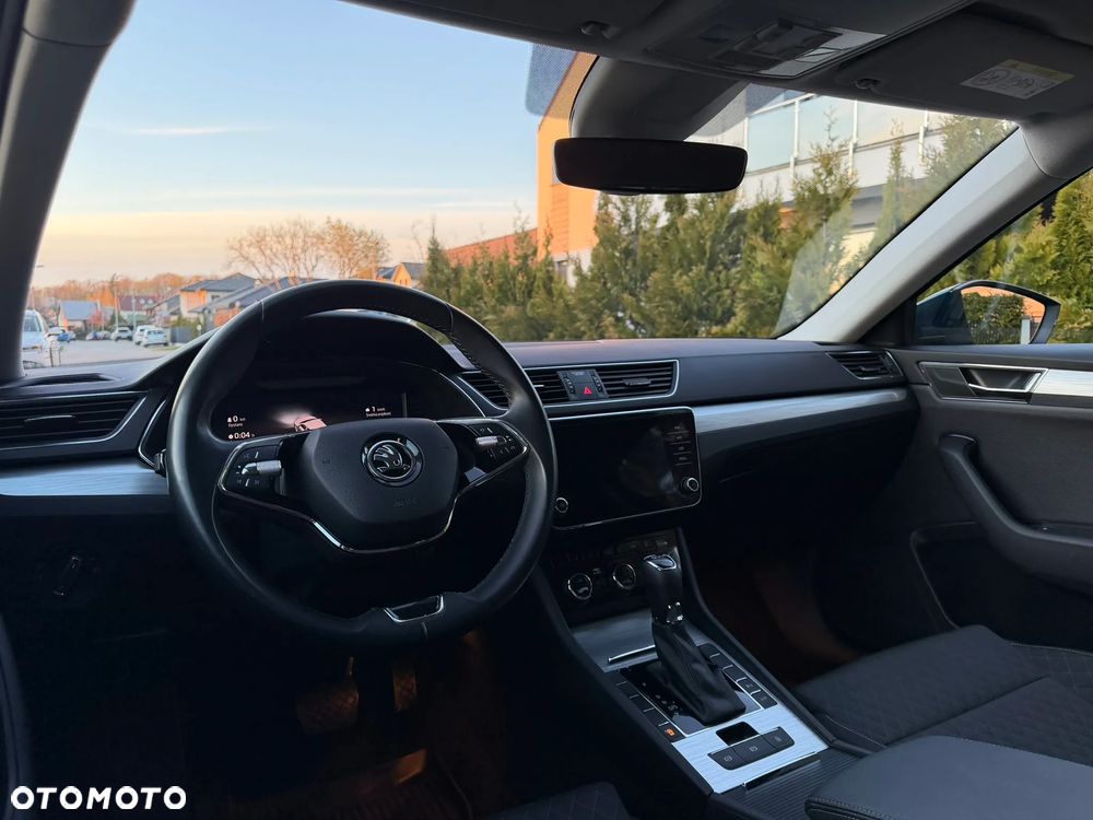 Skoda Superb 2.0 TDI SCR Ambition DSG - 7