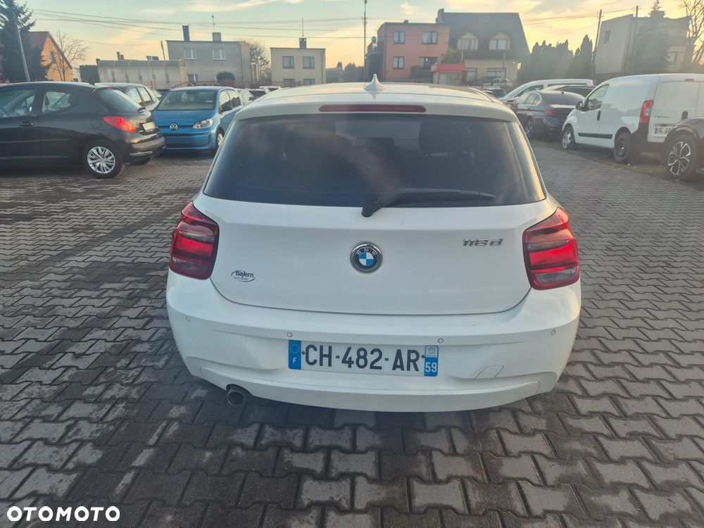 BMW Seria 1 118d DPF Edition Lifestyle - 5